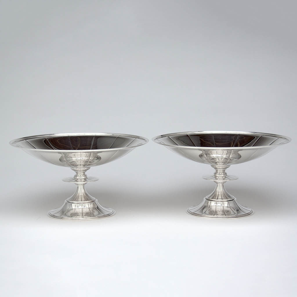 Erik Magnussen Designed for Gorham Important Pair of Art Deco Sterling Silver Tazze, Providence, c. 1926