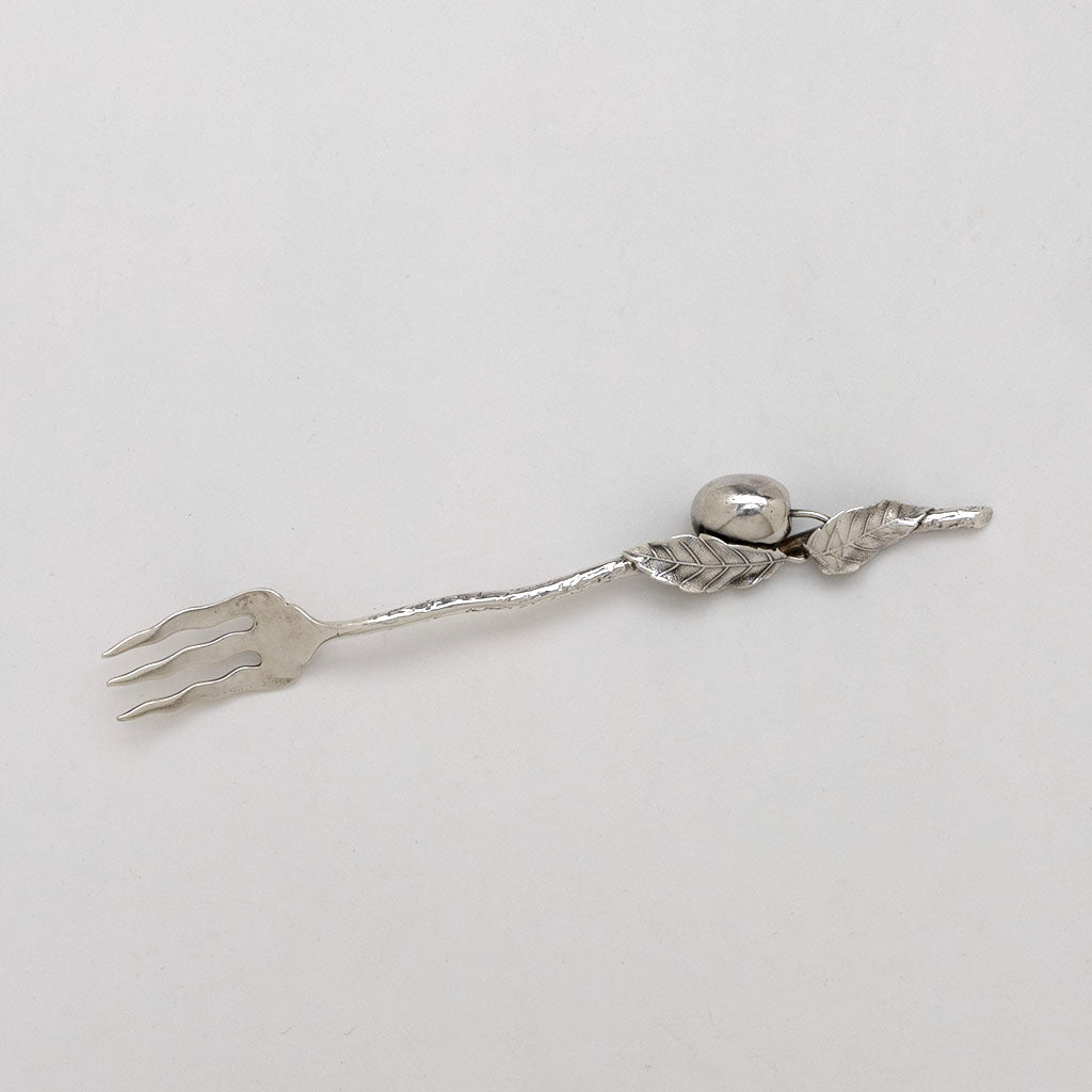 Fork to Gorham Antique Sterling Silver Olive Dish with Serving Fork, Providence, RI, 1891