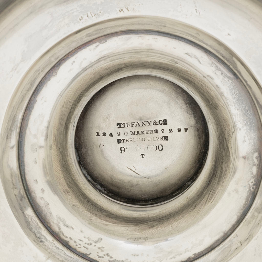 茅*し様 骨董品　ヴィンテージ　西洋アンティーク　silver starring Tiffany & Co Antique Sterling Silver Tall Vase, NYC, NY, c