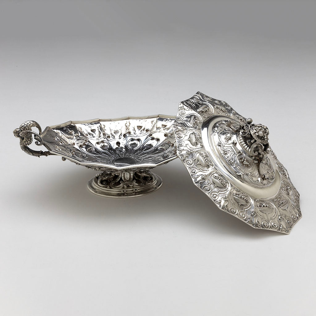 Open Tiffany &amp; Co Antique Sterling Silver CoveredTureen designed by Paulding Farnham, NYC, NY, c. 1904