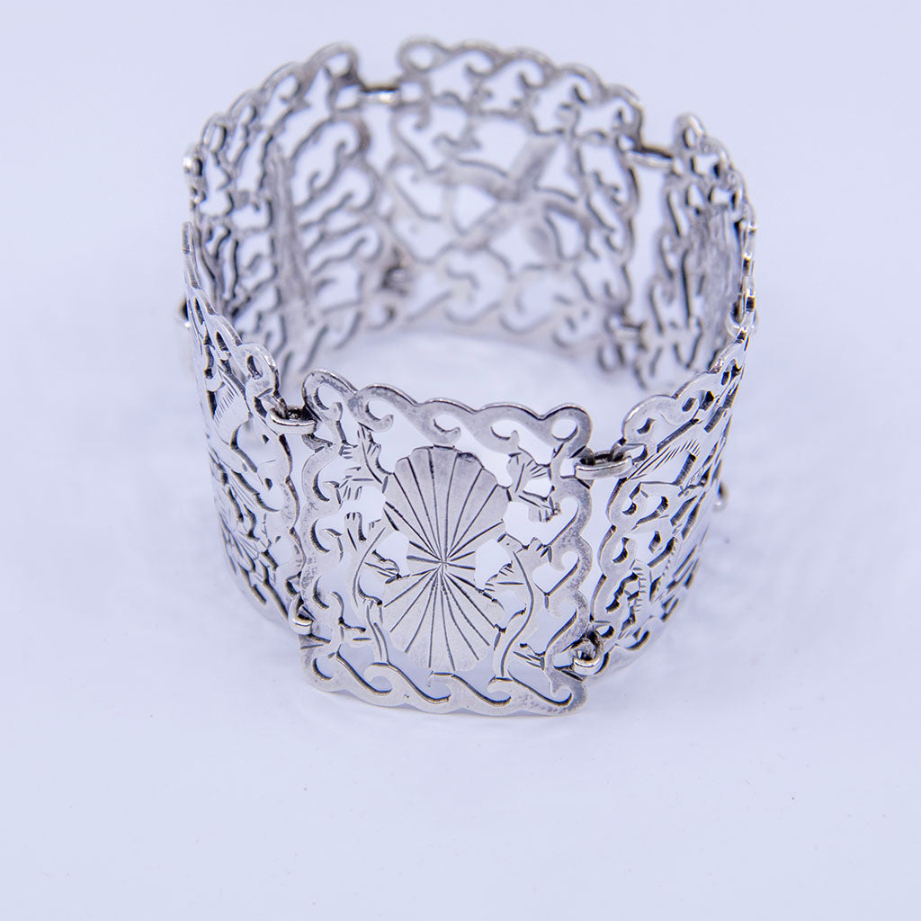 Scallop on Stavre Gregor Panis Arts &amp; Crafts Sterling Silver Nautical Bracelet, Falmouth, MA, c. 1950s