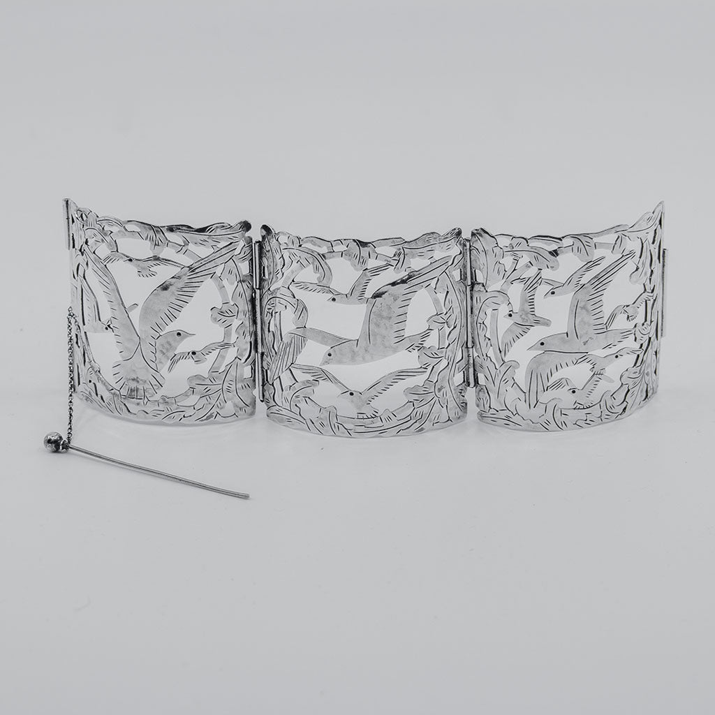 Stavre Gregor Panis Arts & Crafts Sterling Silver Seagull Bracelet, Falmouth, MA, c. 1950s