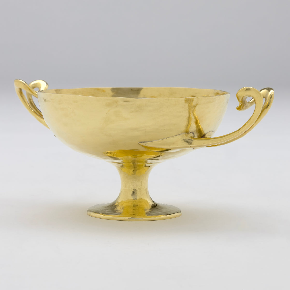 Marcus &amp; Co. Handwrought Arts &amp; Crafts 18 Karat Gold 2-handled Cup, New York City, NY, c. 1917