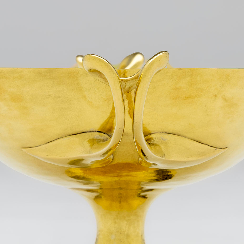 Marcus &amp; Co. Handwrought Arts &amp; Crafts 18 Karat Gold 2-handled Cup, New York City, NY, c. 1917