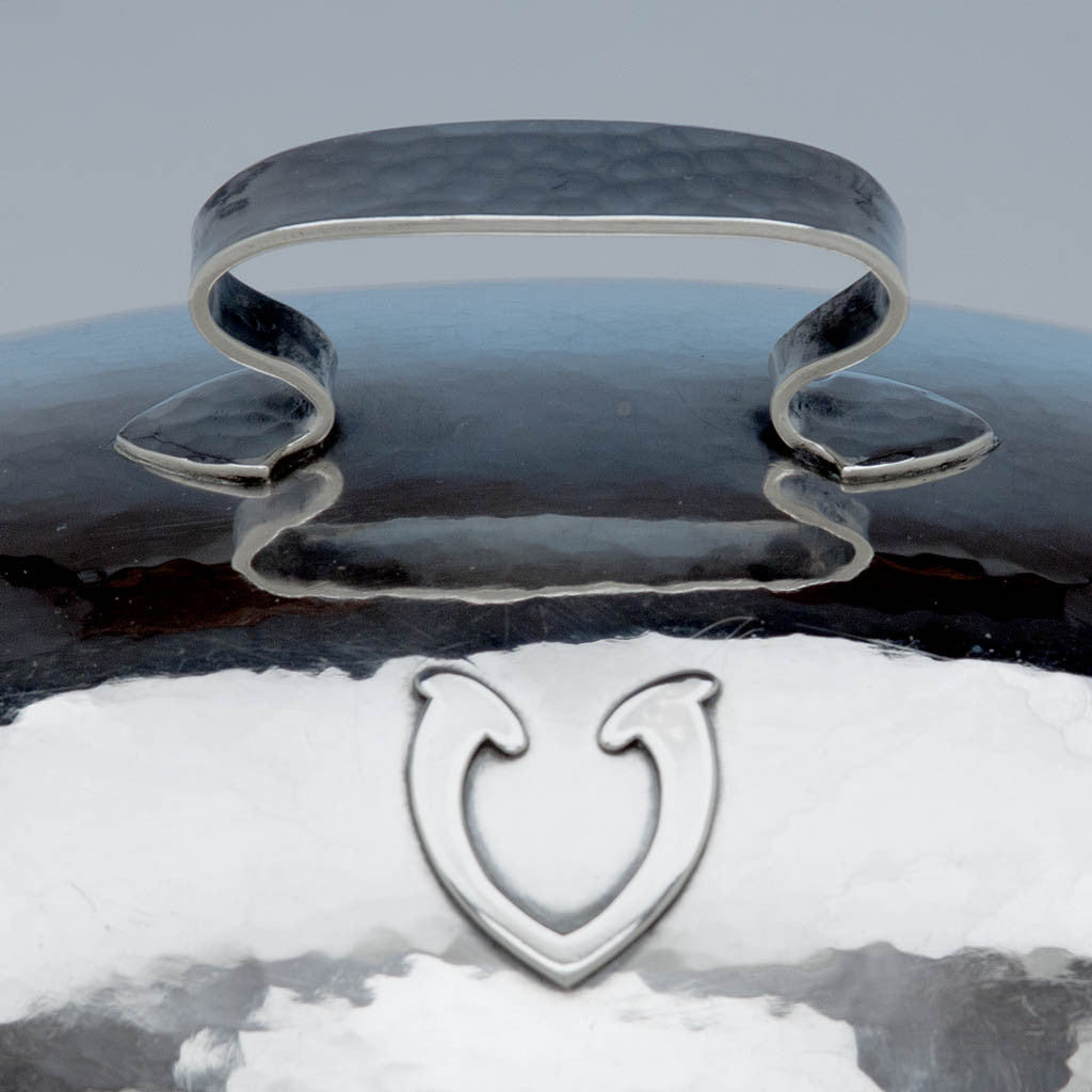 Applied monogram on The Kalo Shops Pair of Arts &amp; Crafts Sterling Silver Covered Entrée or Vegetable Servers, Chicago, IL, 1912-16