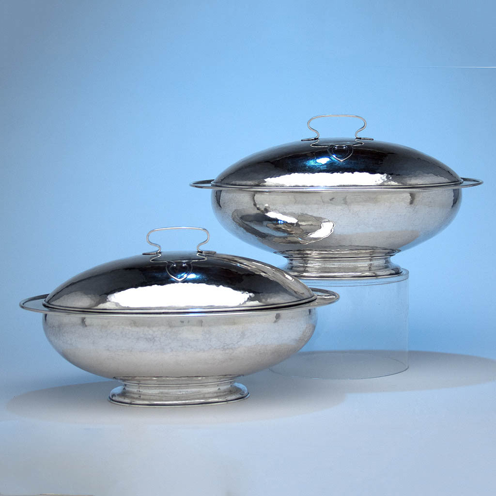 The Kalo Shops Pair of Arts &amp; Crafts Sterling Silver Covered Entrée or Vegetable Servers, Chicago, IL, 1912-16