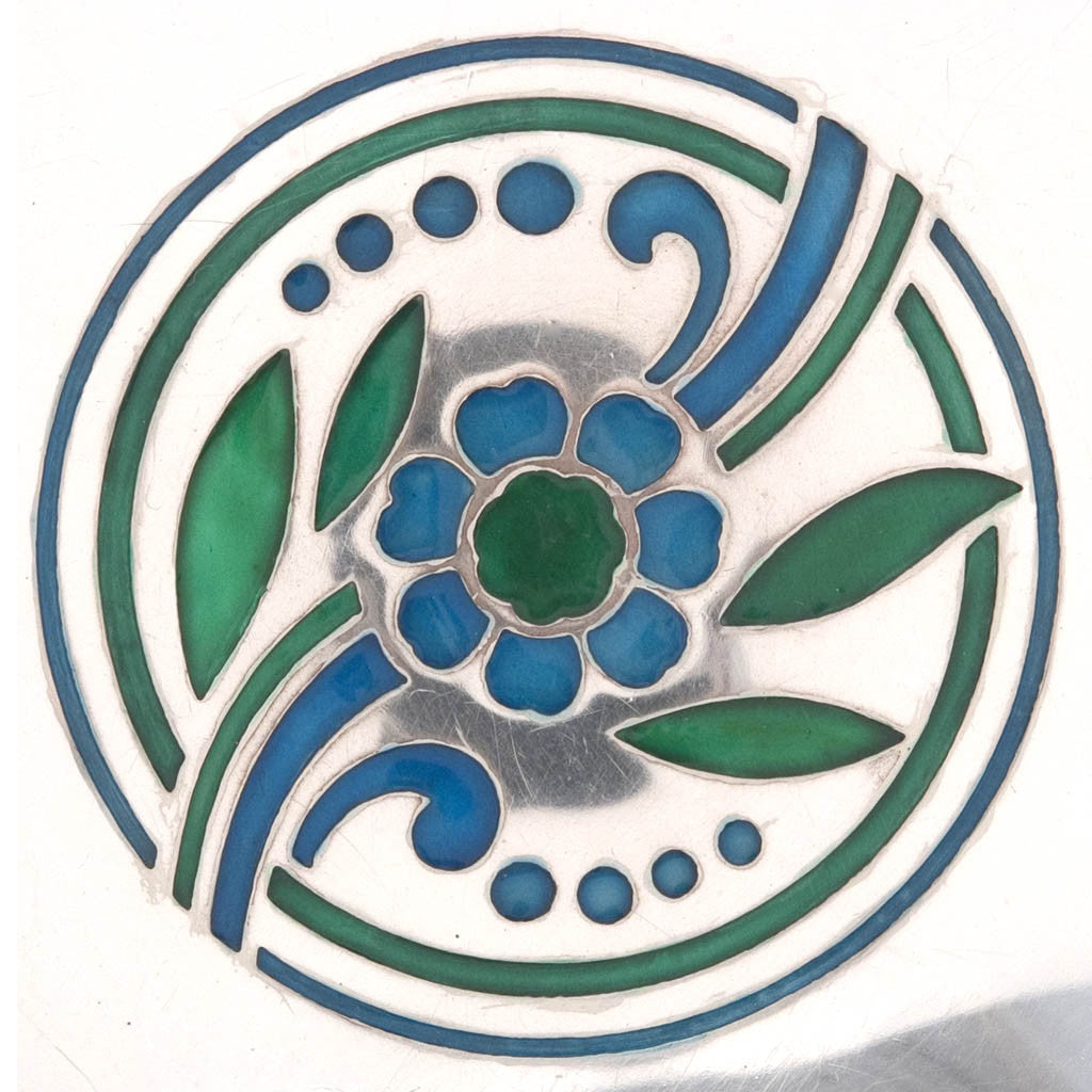 Enamel on Tiffany &amp; Co Pair of Art Deco Sterling Silver and Enamel Compotes, New York City, 1937-47