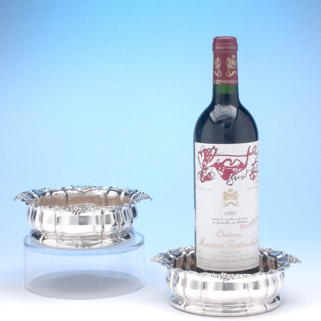 Robert Garrard (II) George IV English Sterling Silver Wine Coasters, London, 1829/30