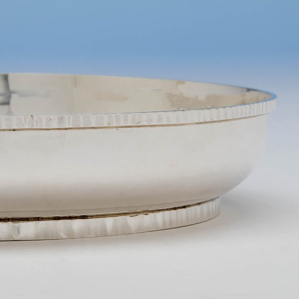 Banding on the Wolfgang Schroth Modern Sterling Silver Garniture Set, Montville, New Jersey, 1968