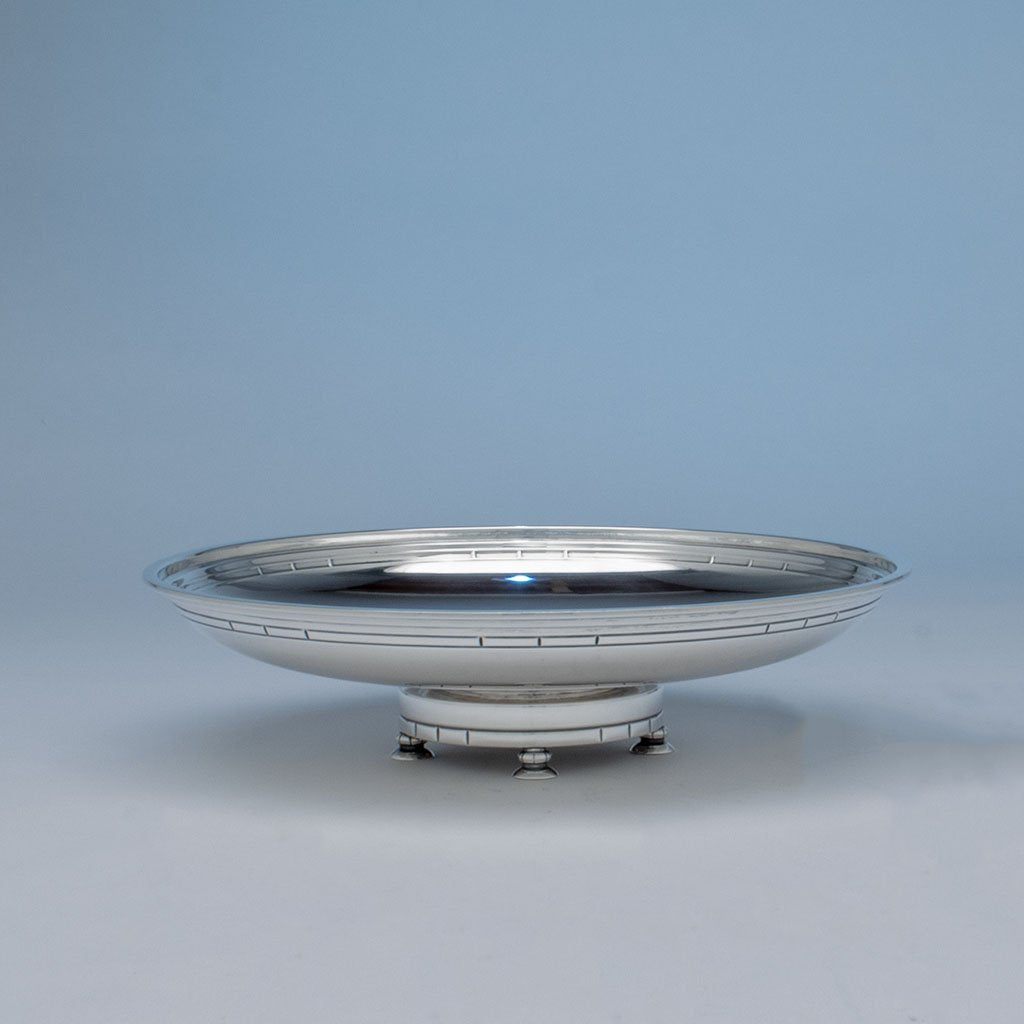 Side view of Erik Magnussen Designed for Gorham &#39;Modern American&#39; Art Deco Sterling Silver Centerpiece Bowl, Providence, RI, 1928