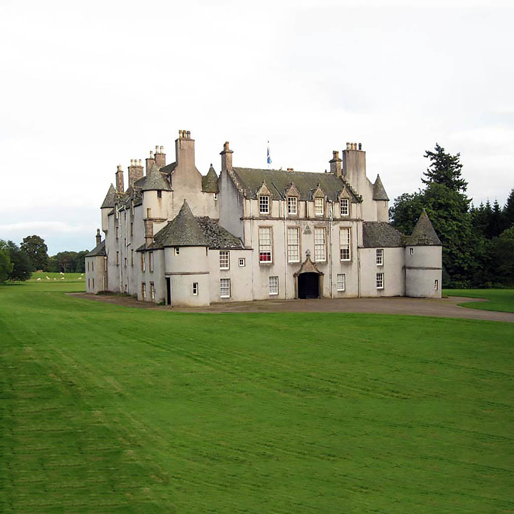 Leith Hall orginal home to the Rebecca Emes &amp; Edward Barnard, Exceptional English Antique Sterling Silver Epergne, London - 1819/20