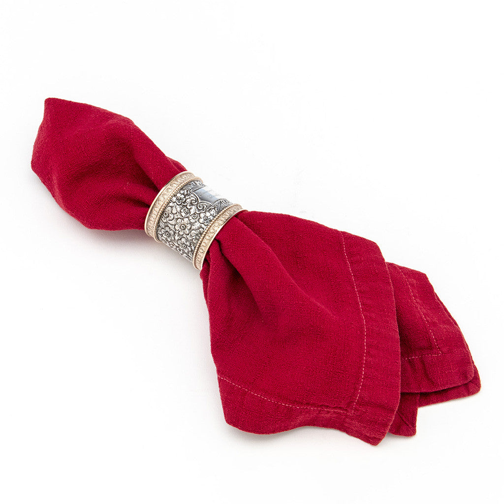 Wood &amp; Hughes Chased Antique Sterling Silver Napkin Ring, New York City, 1879