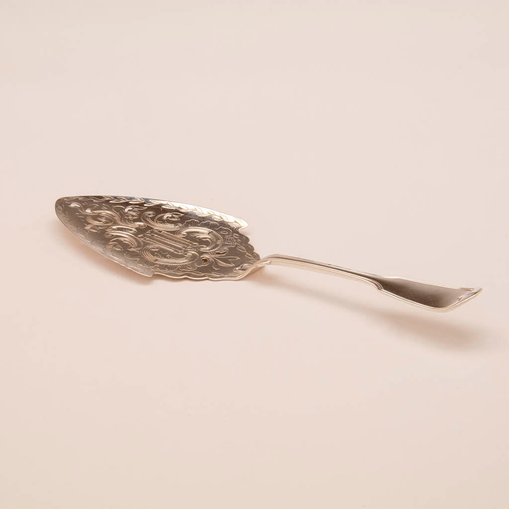 Farrington and Hunnewell (attr) Coin Silver Pie Server, Boston, MA, 1851-56
