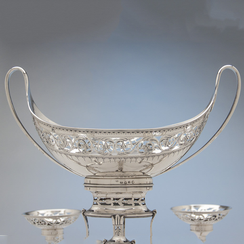 Central basket of Robert Hennell George III Antique Sterling Silver 7-Basket Epergne, London, 1787/88