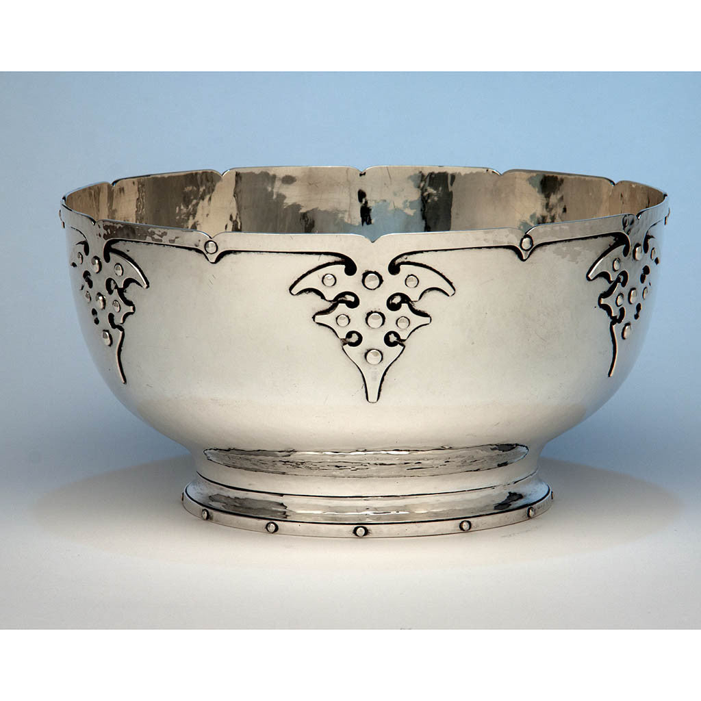 Shreve & Co Antique Sterling Silver 'XIV Century' Pattern Centerpiece Bowl, 1904-08