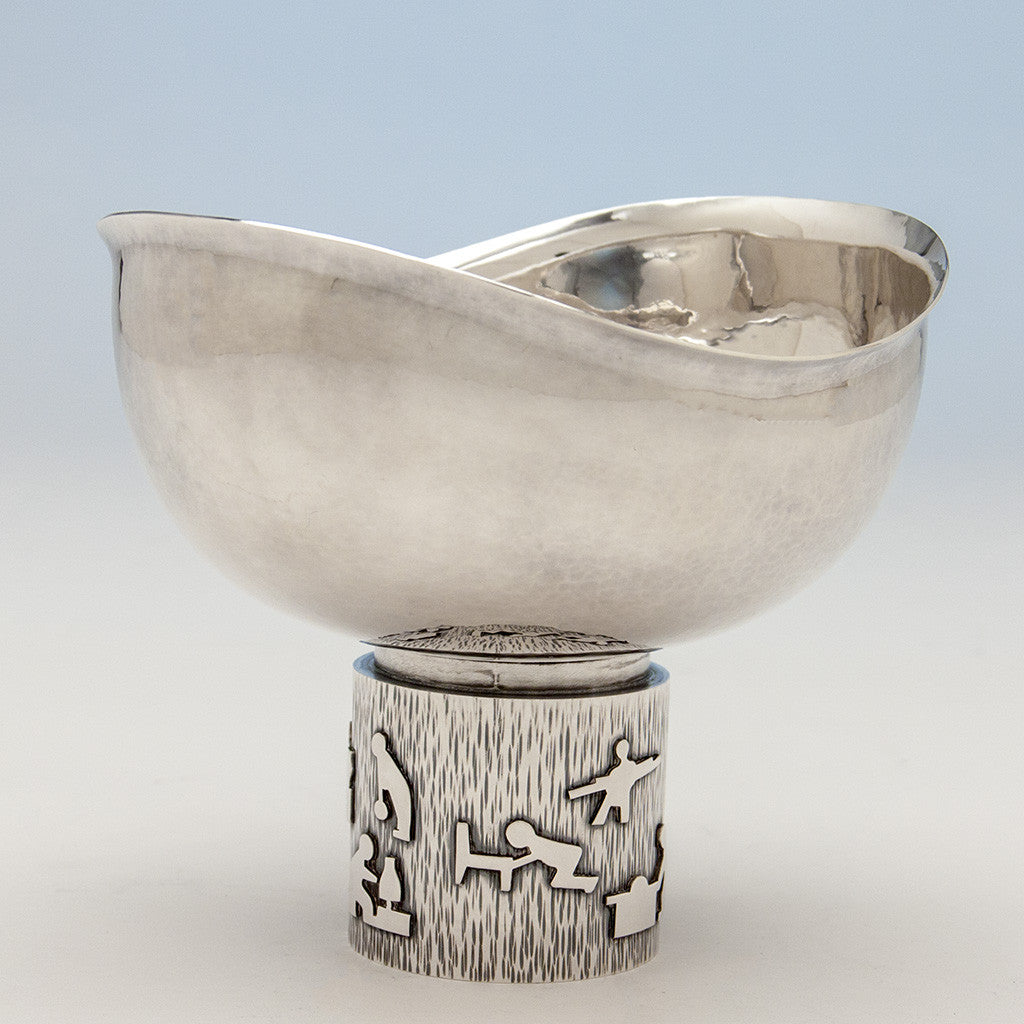 Angle view of Hans Christensen Modern Sterling Silver Presentation Compote, Rochester, New York, c. 1976