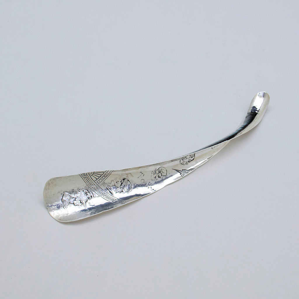 Shiebler 'Homeric' or 'Medallion' Antique Sterling Silver Shoe Horn, New York City, NY, c. 1880s