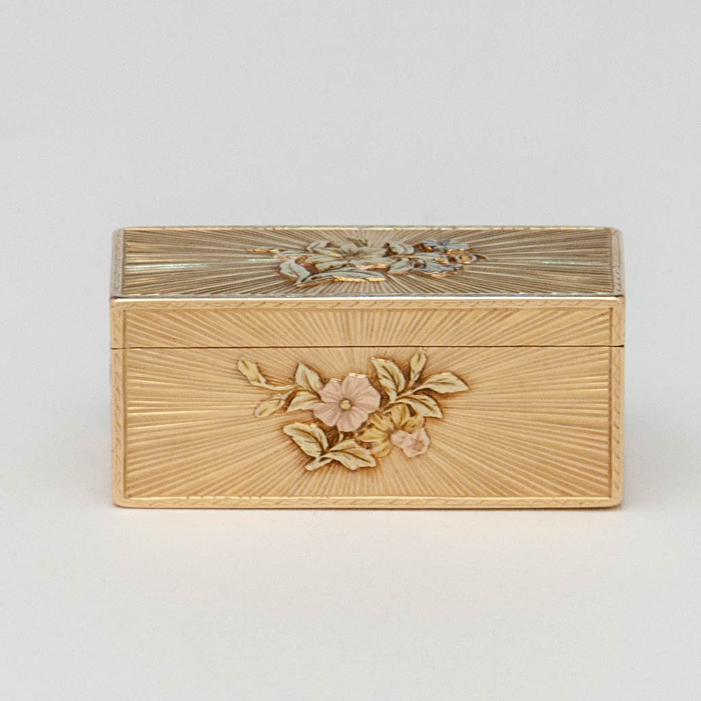 Pierre Siffait French Louis XV Vari-Color Gold Snuff Box, Paris, 1755