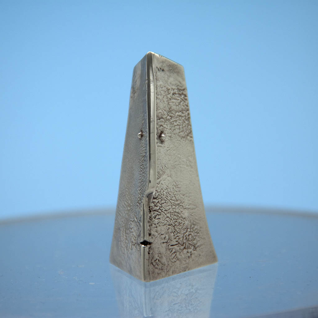 Pepper of Two Pair of Modern English Sterling Silver Figural Salt and Pepper Shakers, Iain David Young, London - 1991 