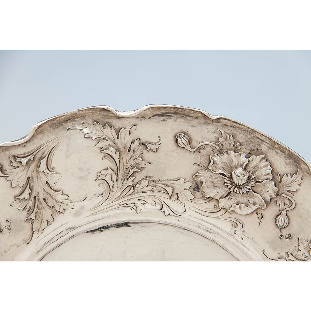 Border of Black, Starr &amp; Frost Antique &#39;Martelé&#39; Sterling Silver Service Plates, NYC, c. 1905, bearing the Craven family arms