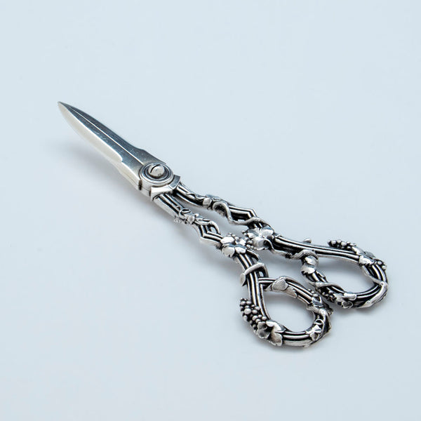 【名入れ無料】 Tiffany and Co Antique Sterling Silver 'Vine' Pattern Grape カトラリー