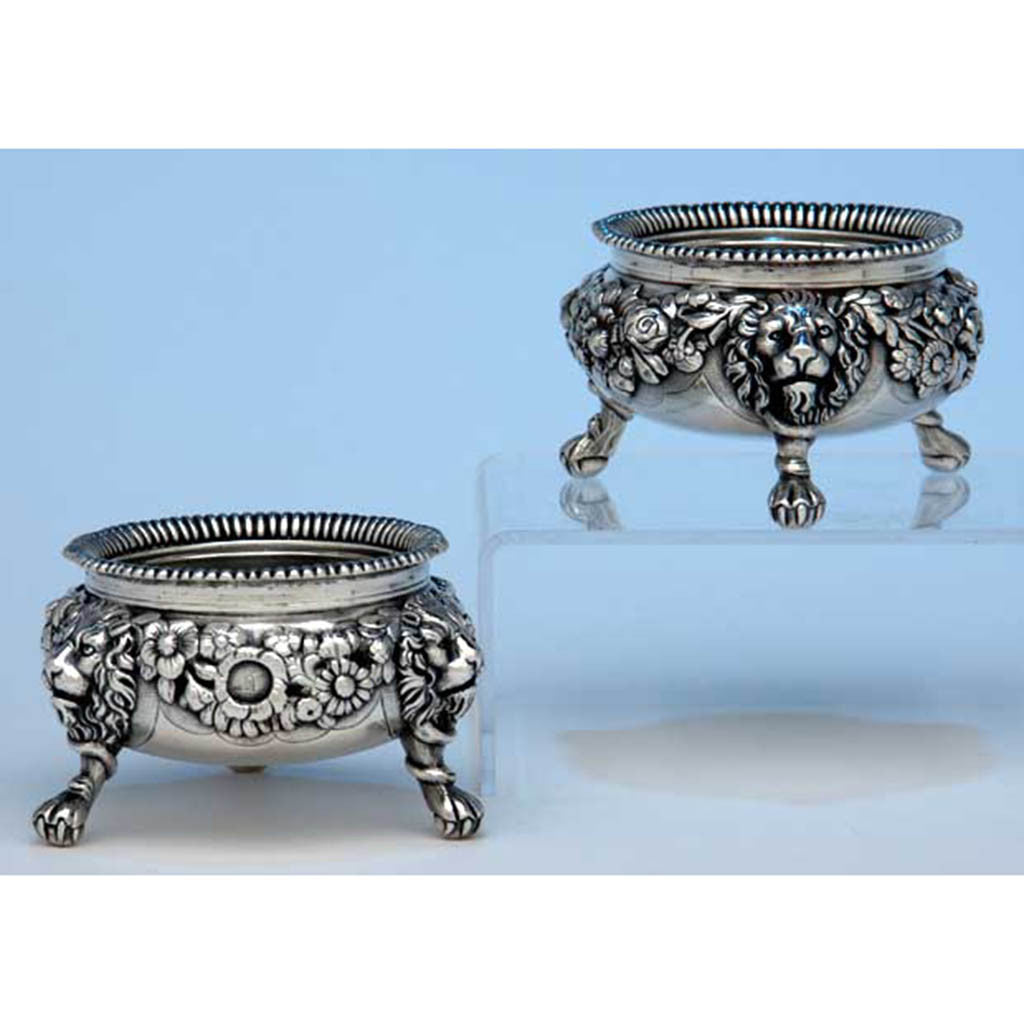 Robert &amp; Samuel Hennell Pair of Antique English Sterling Silver Master Salts, London - 1809/10 