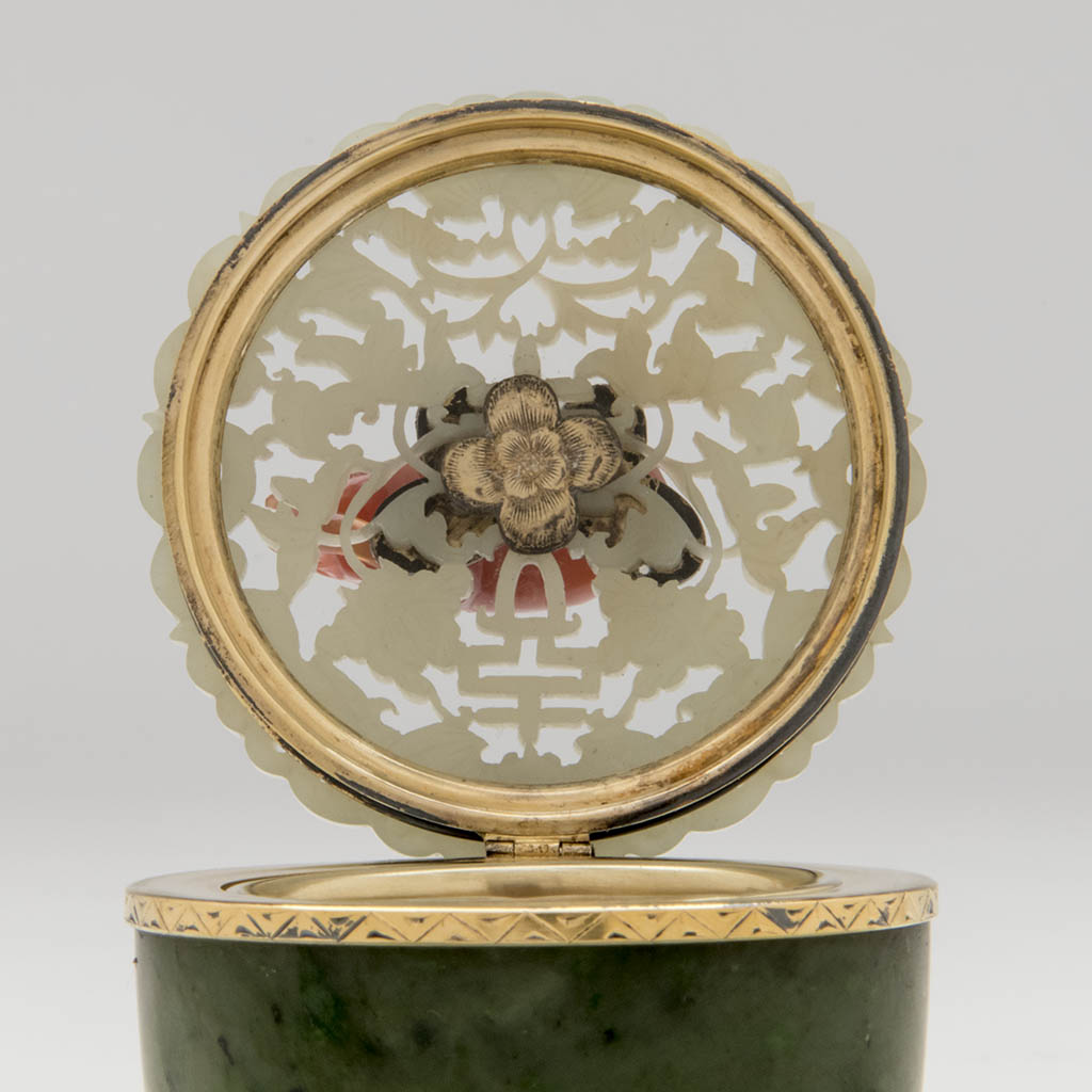 Pierced jade of Edward Farmer Sterling, Jade and Carnelian Inkwell, NYC, c. 1920&#39;s