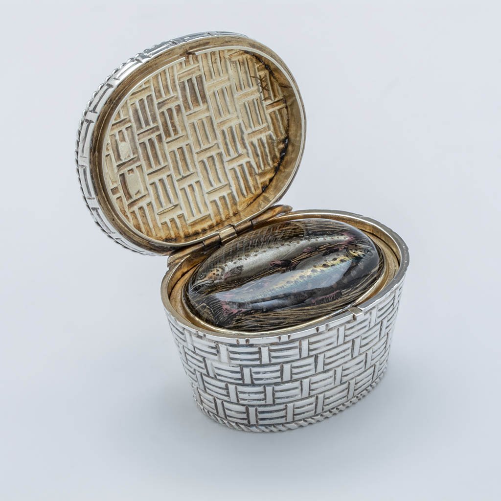 Partly open Thomas Johnson Trompe l&#39;oeil Creel-Form Matchsafe or Vesta Case, London, 1882/83