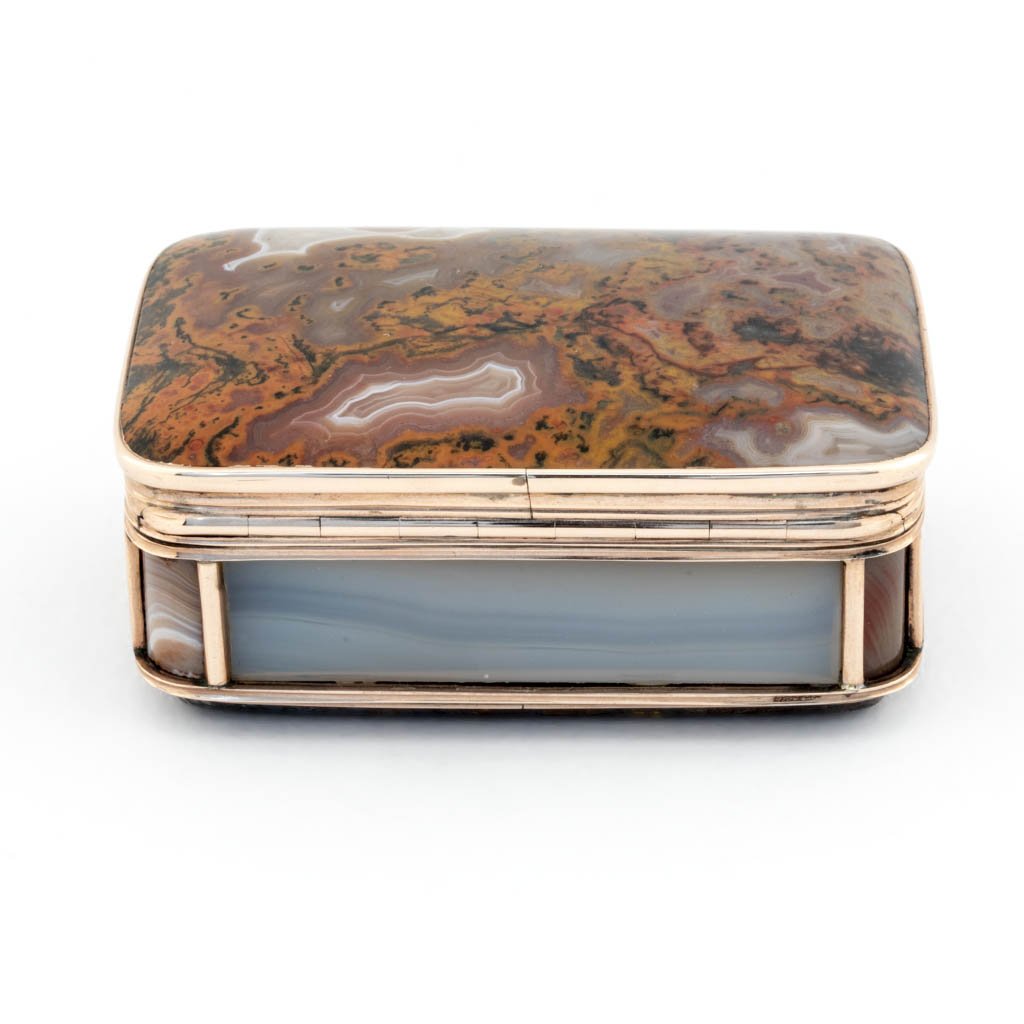 Back and hinge side, George IV Pink Gold &amp; Agate Snuff Box, British, c. 1820