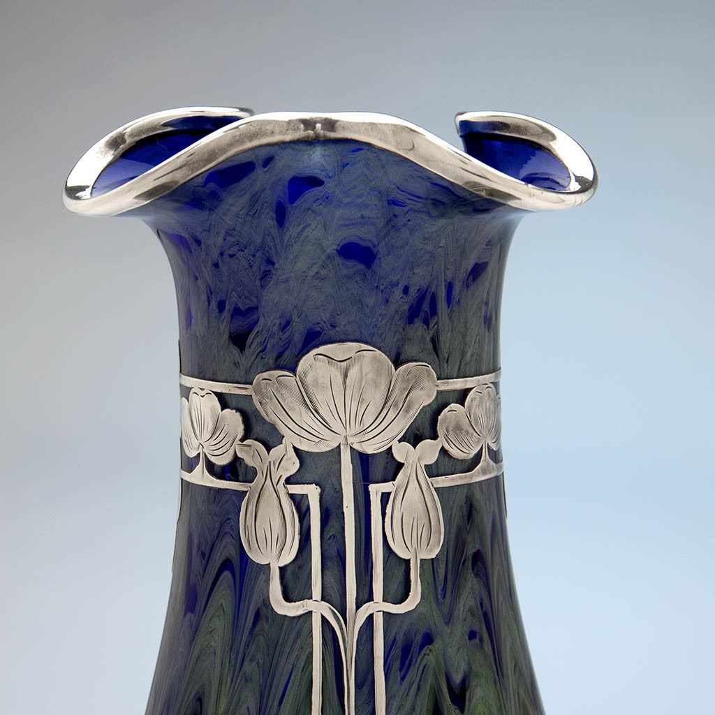 Top of La Pierre Sterling Silver Overlay Large Antique Vase with Loetz (attributed) &#39;Titania&#39; Glass , New York and Austria, c. 1905-10