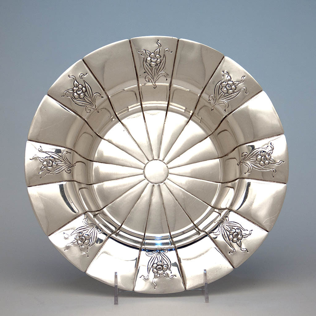 Erik Magnussen Rare Designed for Gorham Art Deco Sterling Silver Centerpiece Bowl, Providence, 1926