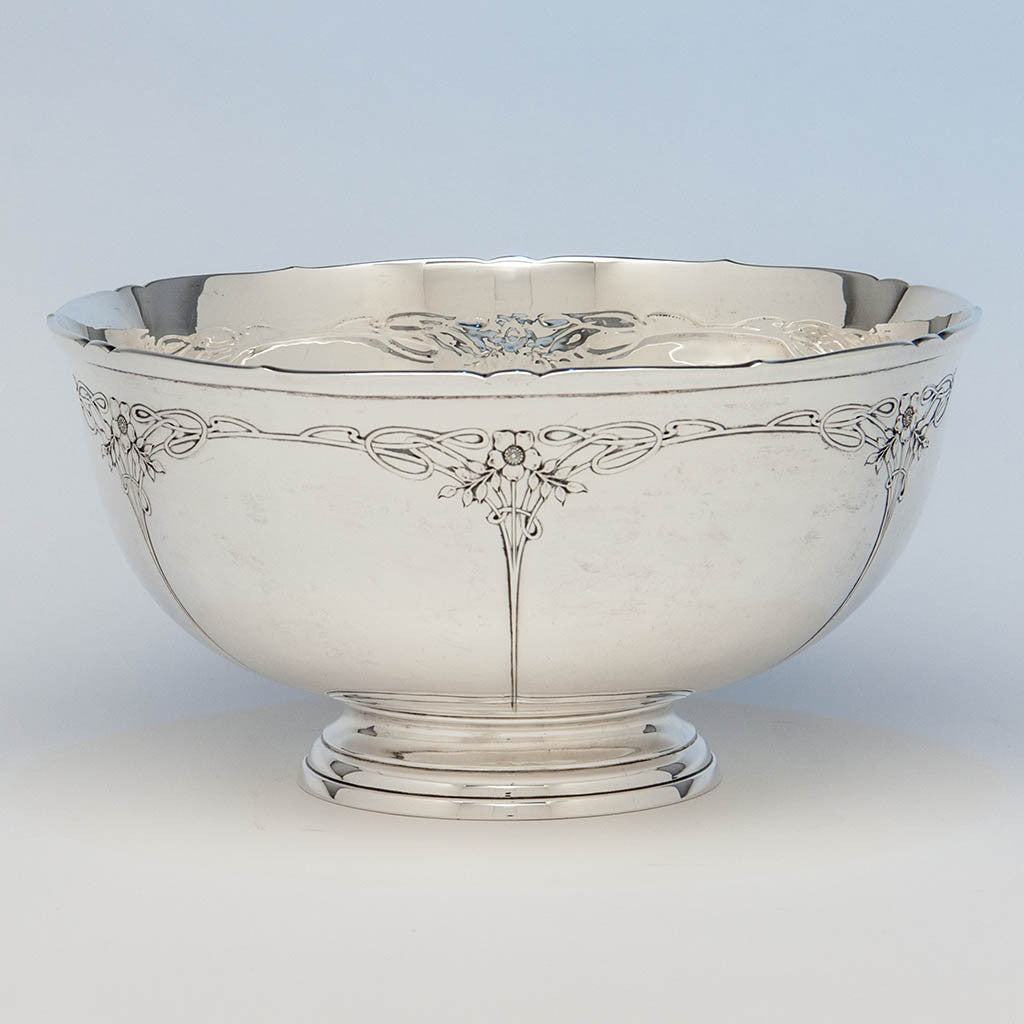 Arthur Stone Arts &amp; Crafts Sterling Silver Decorated Bowl, Gardner, MA, 1920-36