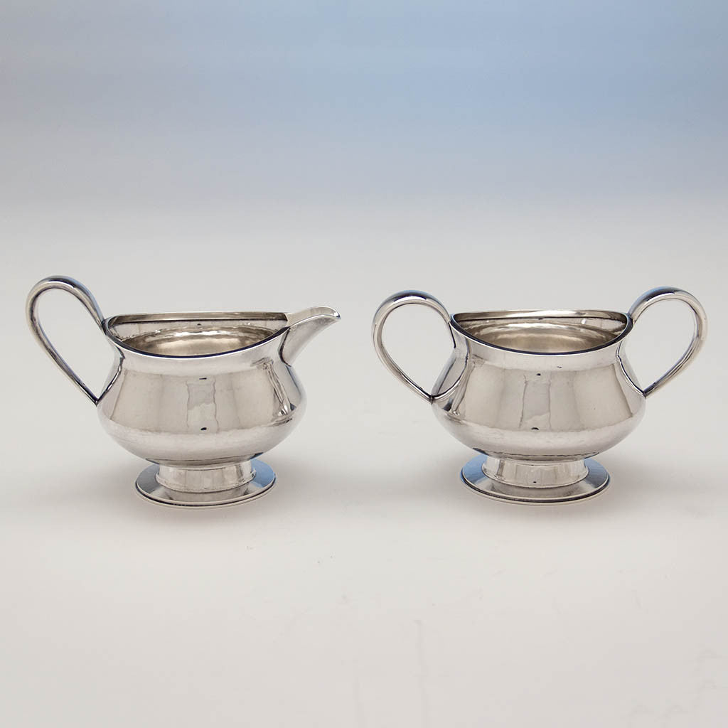Creamer and sugar to Leslie Durbin English Mid-Century Modern Sterling Silver Coffee Service with Tray, London, 1967/68
