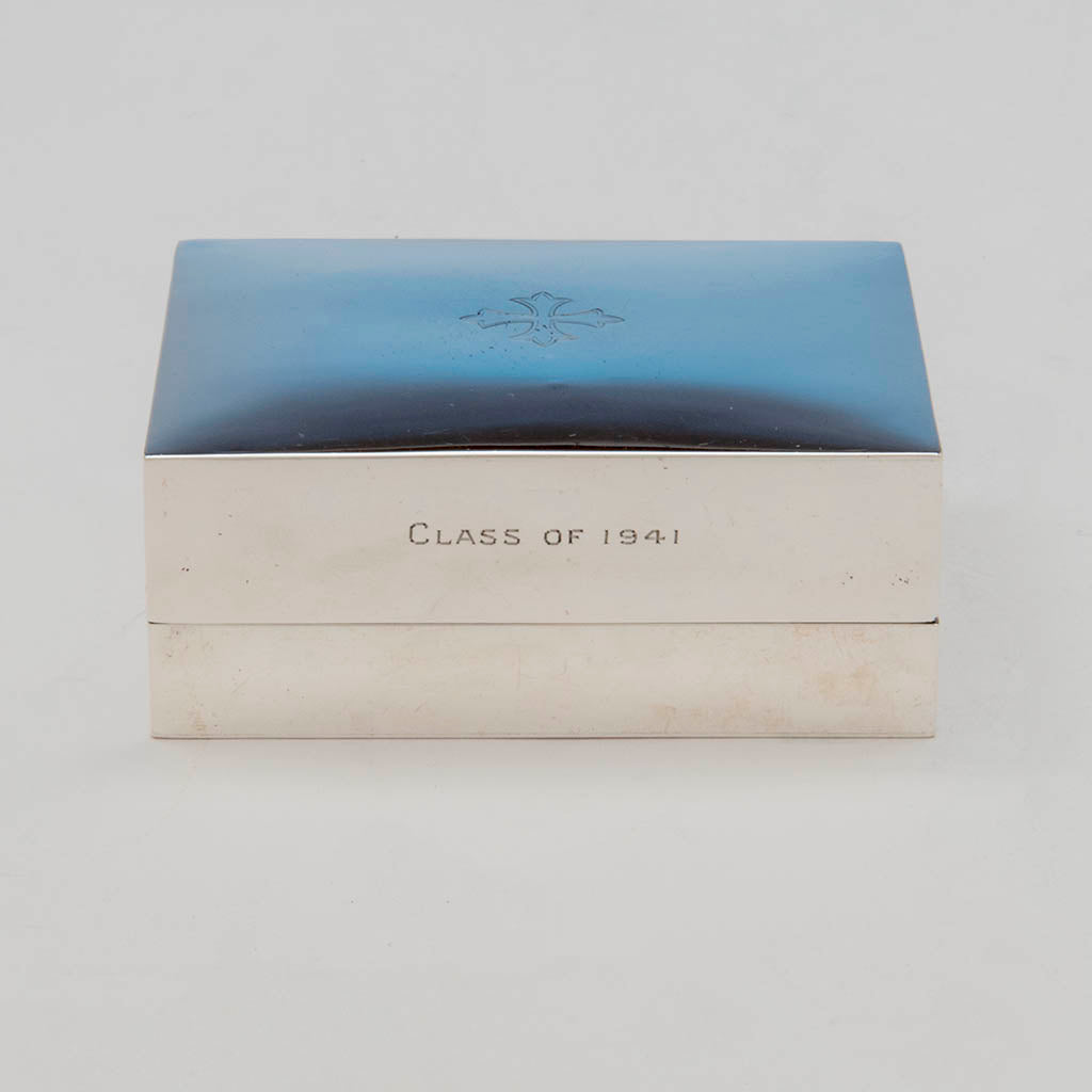 AR Mowbray & Co, Ltd  Sterling Silver Ciborium Box, London, 1940/41